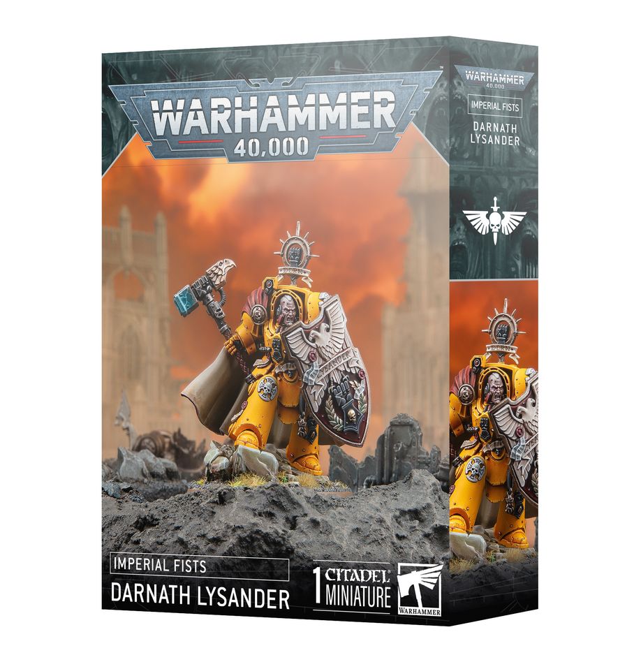 Warhammer 40,000 miniature figure packaging with character Darnath Lysander on a desert landscape.