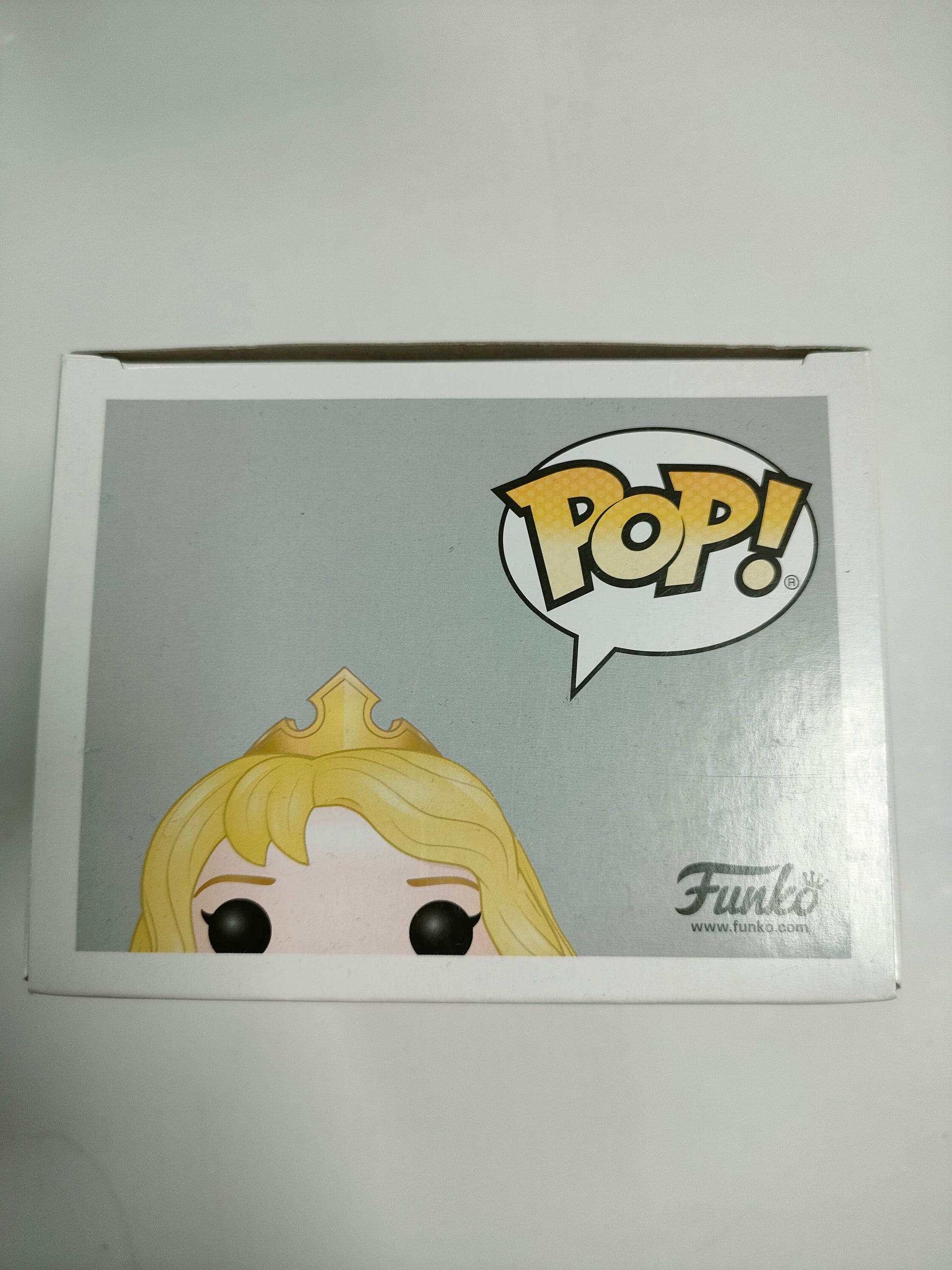 Funko Pop! Vinyl: Disney - Aurora #325 - Chester Le Geek
