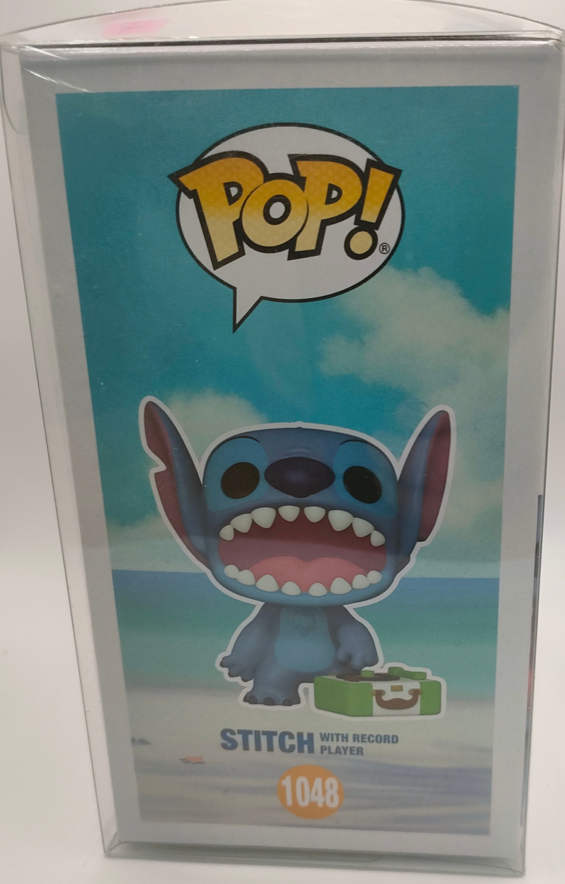 Stitch-1048-Lilo and Stitch - Chester Le Geek