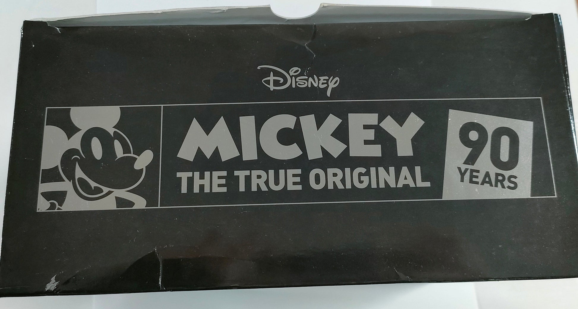 Micky Mouse - PoP & T-Shirt - Chester Le Geek